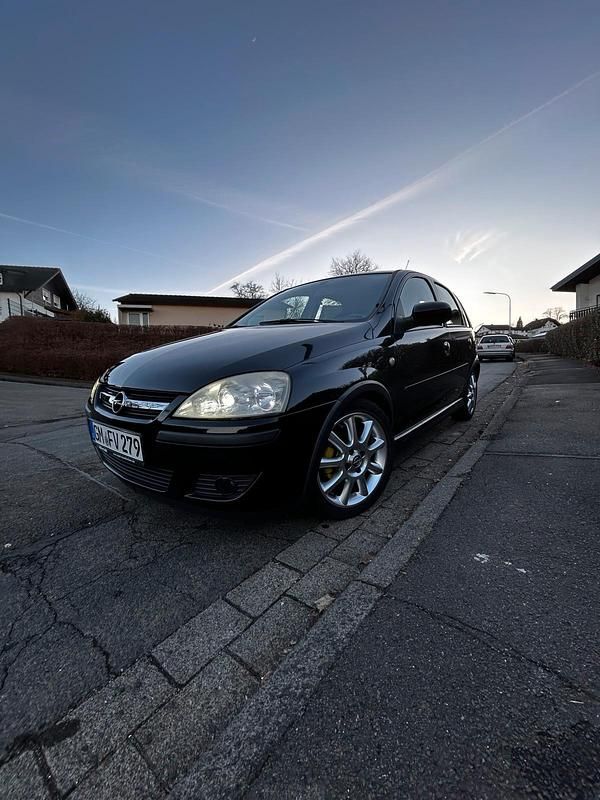 Schwarz Gebraucht 2004 Opel Corsa Limousine | 3.599 € (Teuer) - Bild 1/4