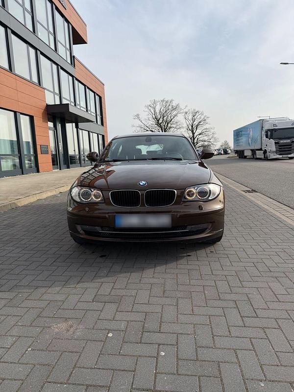Second-hand BMW 116 122 CP (89 kW) 2009 Maro Hatchback