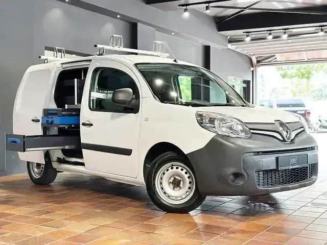 Gebraucht Renault Rapid 116 PS (85 kW) 2022 Weiss Limousine