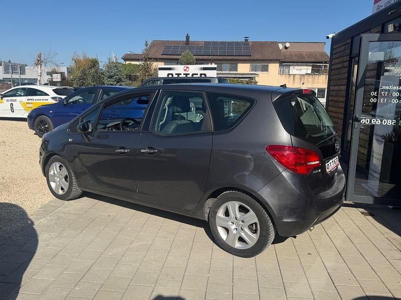 Gebraucht Opel Meriva Innovation 101 PS (74 kW) 2012 Grau Van / Kleinbus