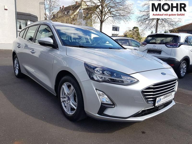 Gebraucht Ford Focus Cool & Connect 101 PS (74 kW) 2021 Silber Kombi