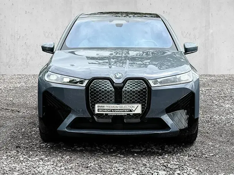Gebraucht BMW iX M Sport 455 kW (619 PS) 2022 Bmw individual storm SUV
