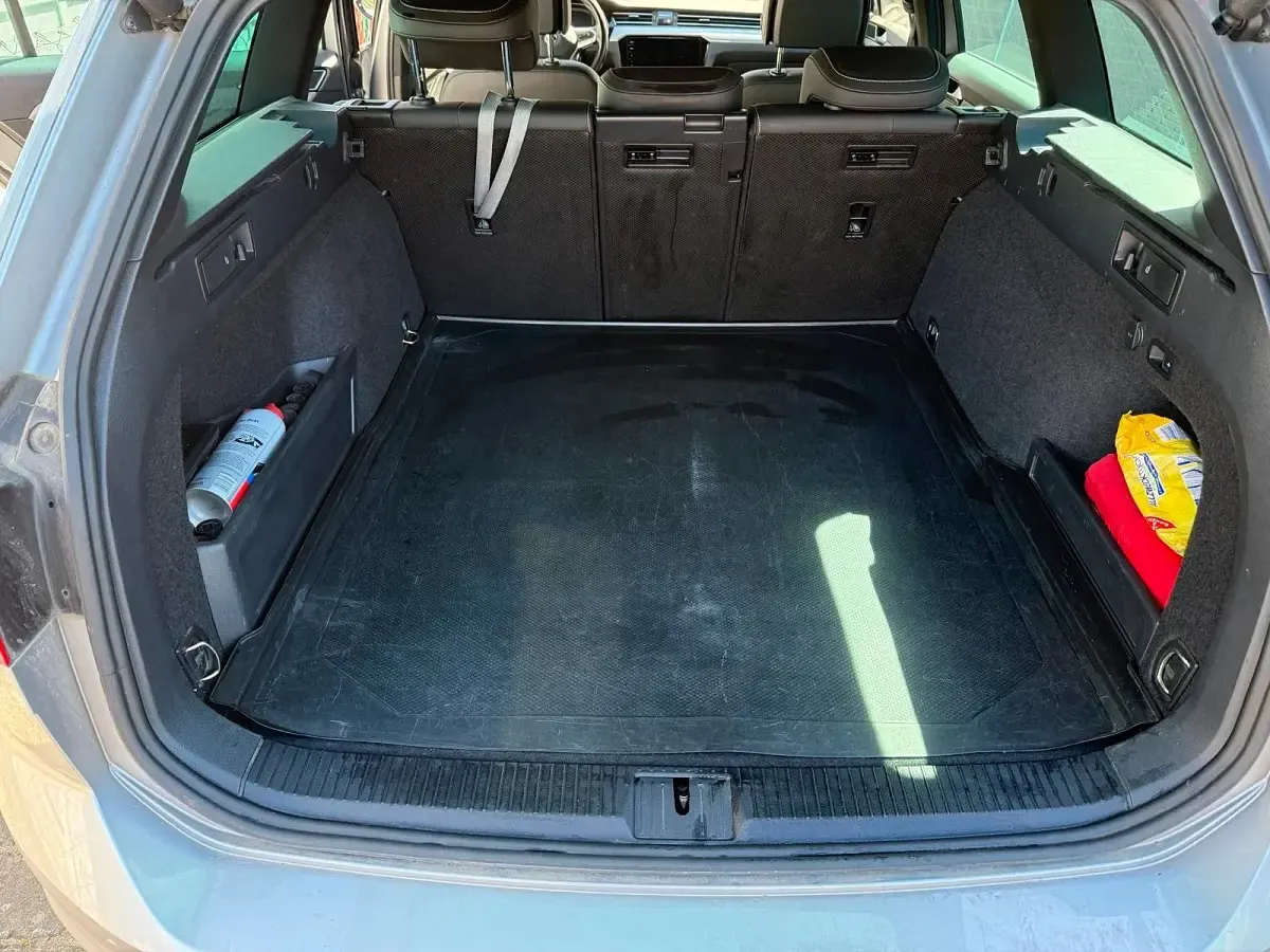 Gebraucht VW Passat GTE 218 PS (160 kW) 2020 Silber Kombi