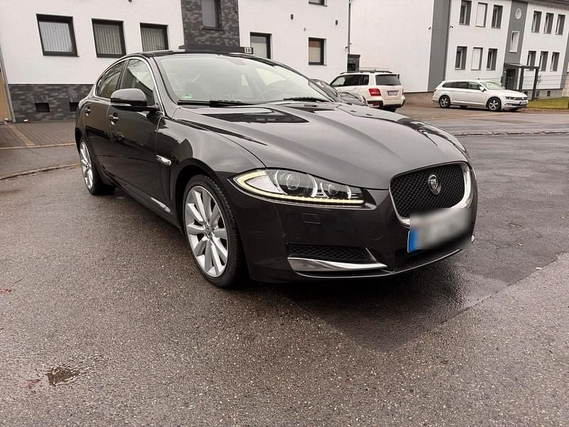 Schwarz Gebraucht 2012 Jaguar XF S Limousine | 7.499 € (Superpreis) - Bild 1/4