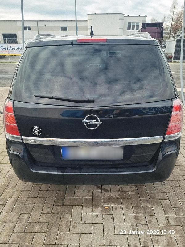 Gebraucht Opel Zafira 102 PS (75 kW) 2005 Schwarz Van / Kleinbus