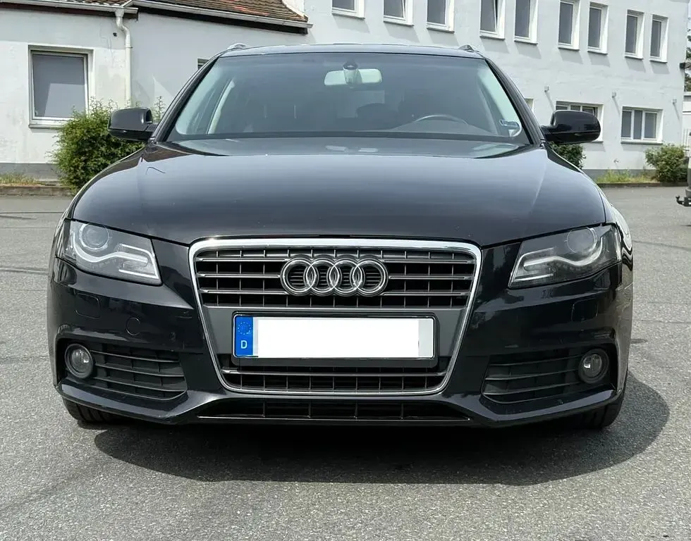 Gebraucht Audi A4 Ambiente 136 PS (100 kW) 2011 Schwarz Kombi