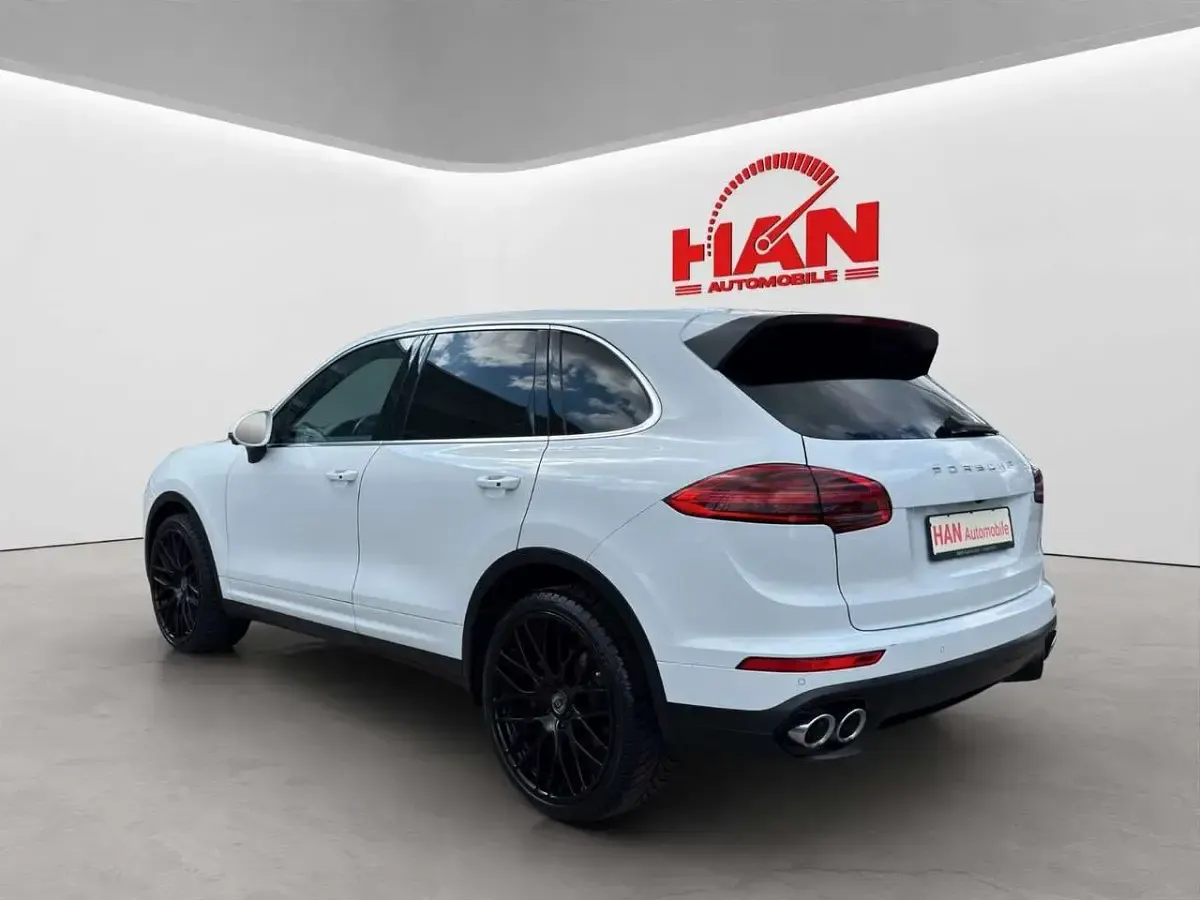 Gebraucht Porsche Cayenne 385 PS (283 kW) 2016 Carraraweißmetallic SUV