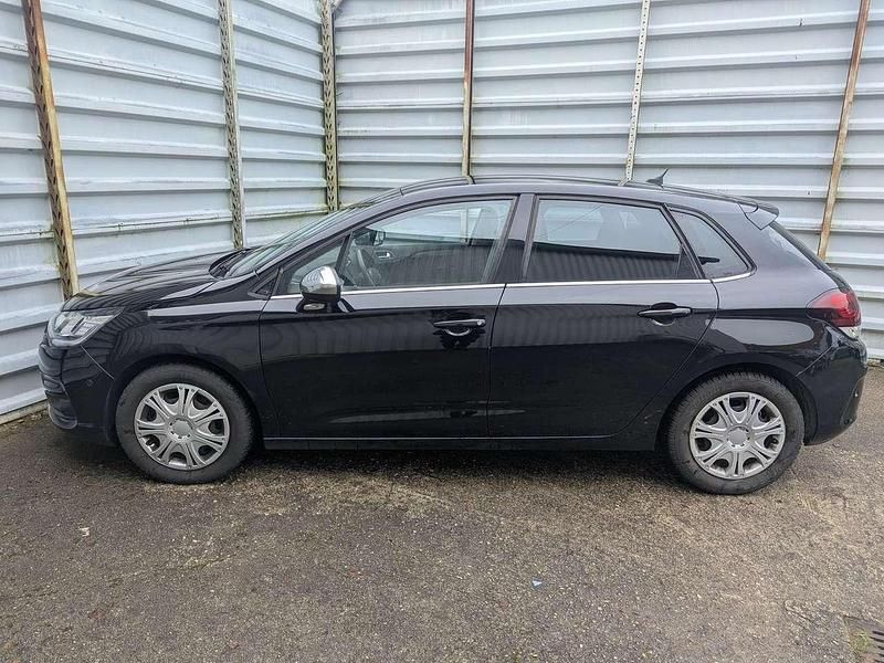 Gebraucht Citroën C4 PureTech 131 PS (96 kW) 2015 Schwarz Limousine