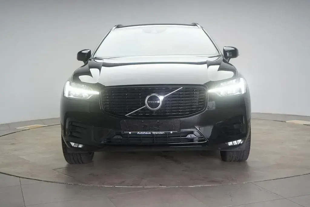 Gebraucht Volvo XC60 R-Design 235 PS (172 kW) 2021 Schwarz SUV