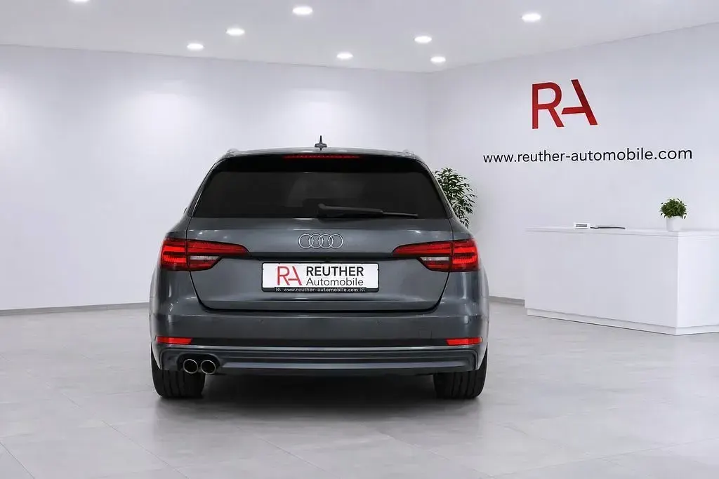 Gebraucht Audi A4 S-Line 190 PS (139 kW) 2017 Grau Kombi