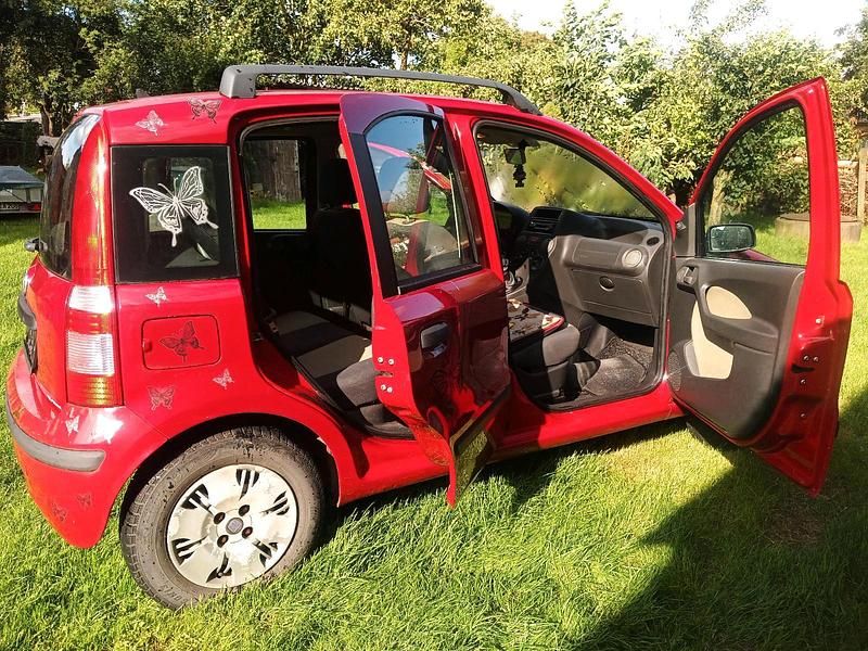 Rot Gebraucht 2008 Fiat Panda Kleinwagen | 700 € - Bild 1/4
