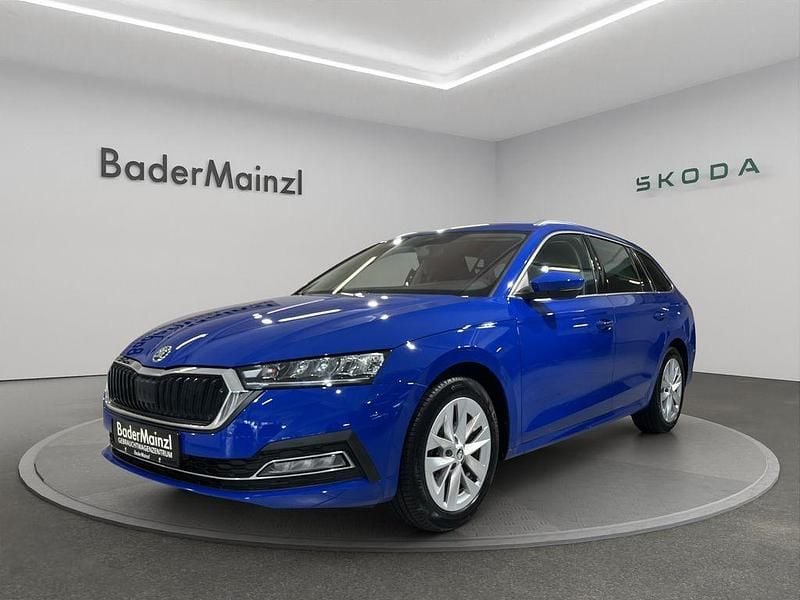 Energyblau Gebraucht 2024 Skoda Octavia Style Kombi | 24.930 € (Superpreis) - Bild 1/4