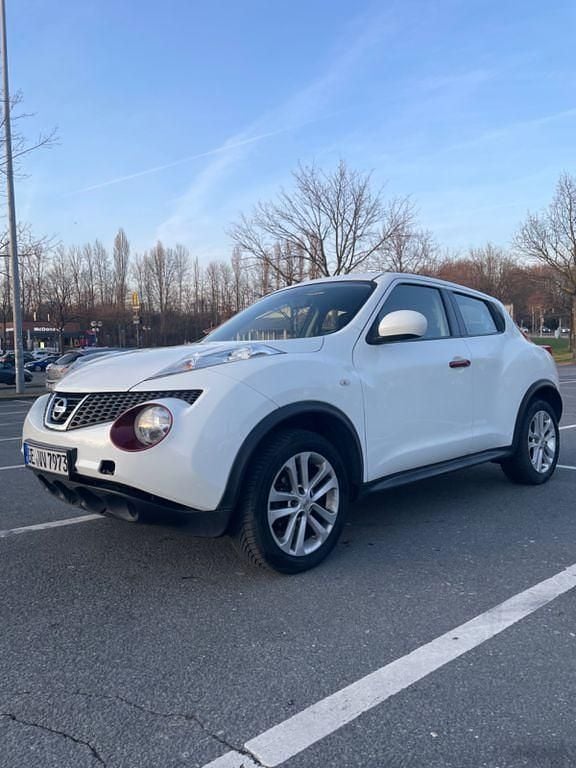 Weiß Gebraucht 2014 Nissan Juke Visia SUV | 5.900 € (Guter Preis) - Bild 1/4