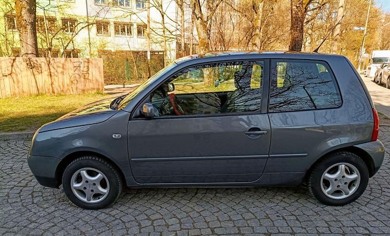 Gebraucht VW Lupo 75 PS (55 kW) 2004 Grau Kleinwagen