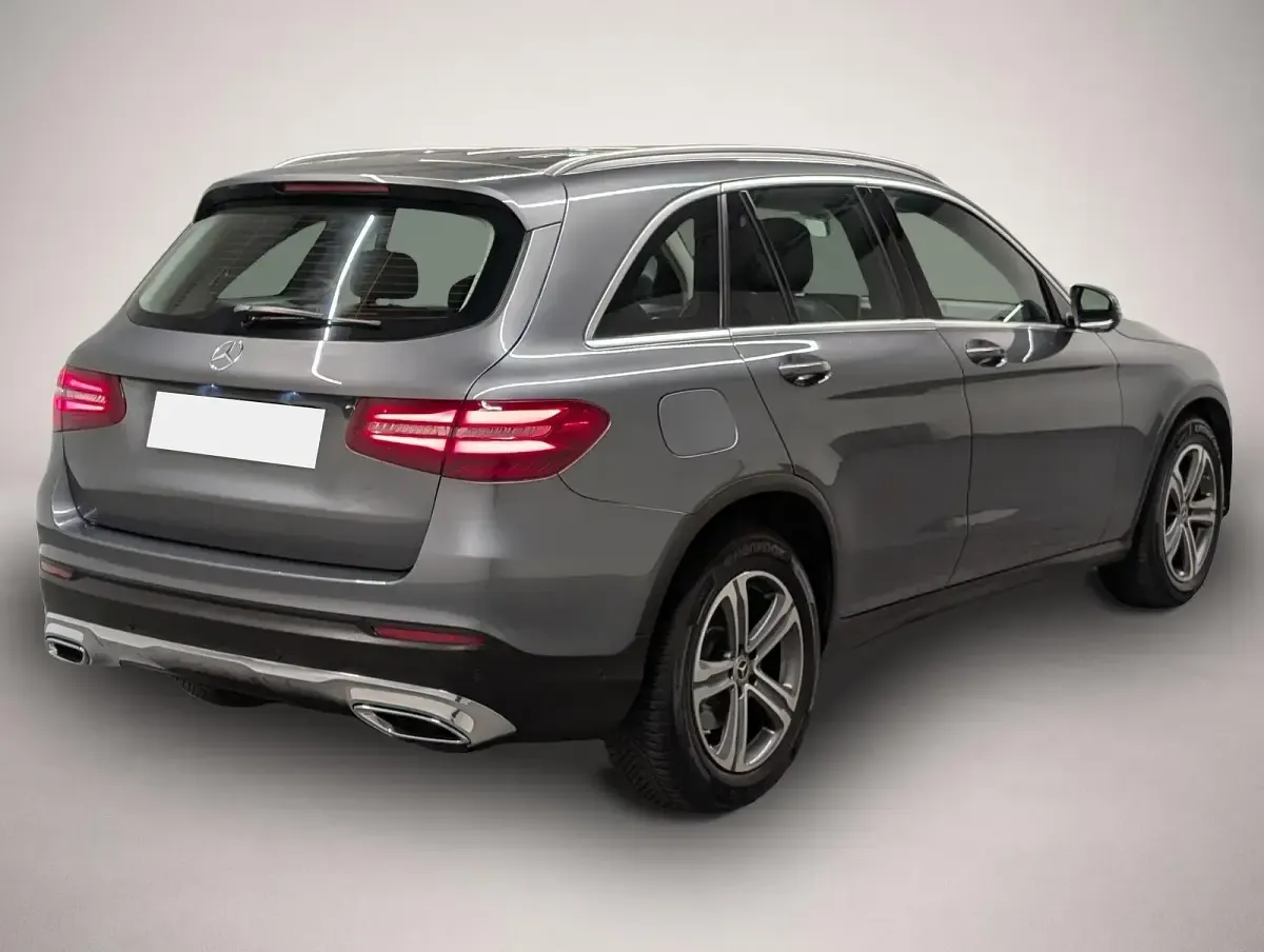 Gebraucht Mercedes GLC350 258 PS (189 kW) 2019 Manufacturer SUV