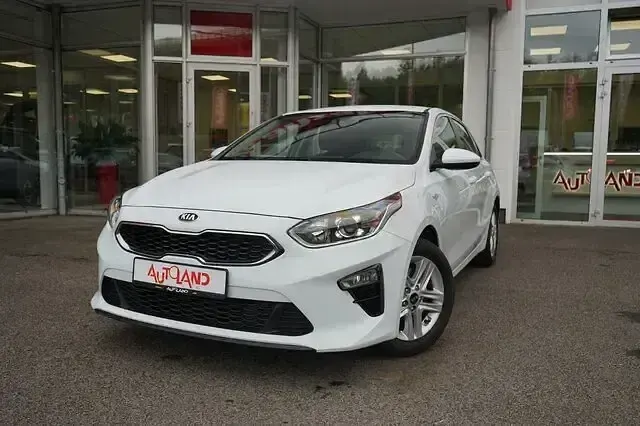 Gebraucht Kia Ceed Vision 101 PS (74 kW) 2021 Weiß Kleinwagen