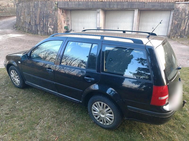Gebraucht VW Golf IV 75 PS (55 kW) 2001 Schwarz Kombi