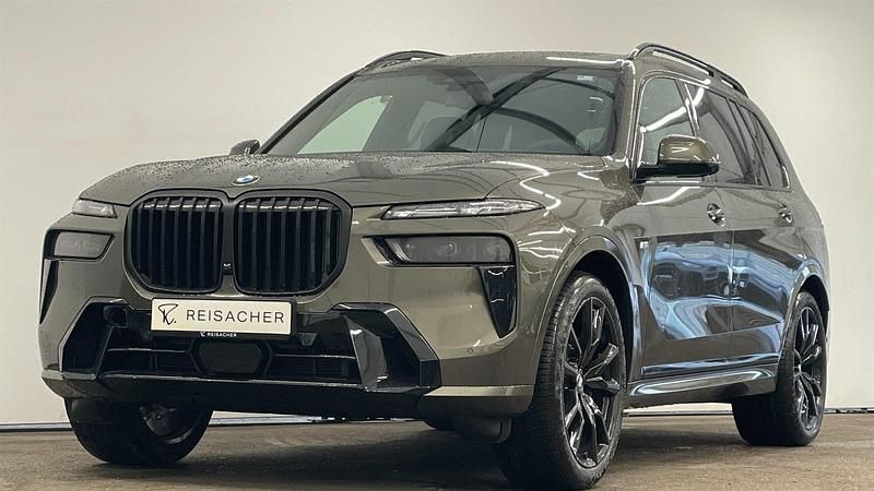 Manhattan metallic Neu 2025 BMW X7 Comfort Edition SUV | 115.999 € (Fairer Preis) - Bild 1/4