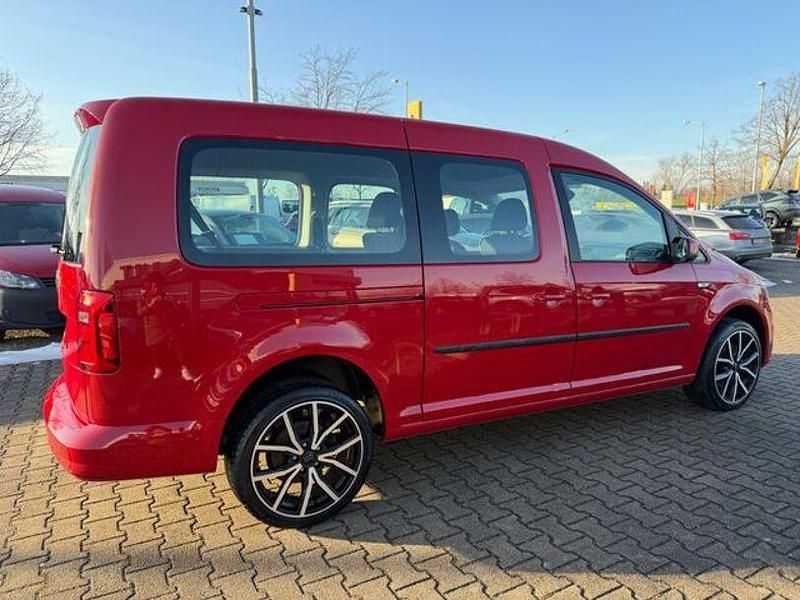 Gebraucht VW Caddy Maxi 150 PS (110 kW) 2019 Rot Van / Kleinbus