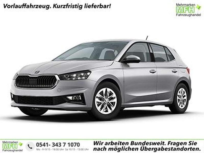 Neu Skoda Fabia Essence 80 PS (58 kW) 2025 Blau, energy blau Limousine