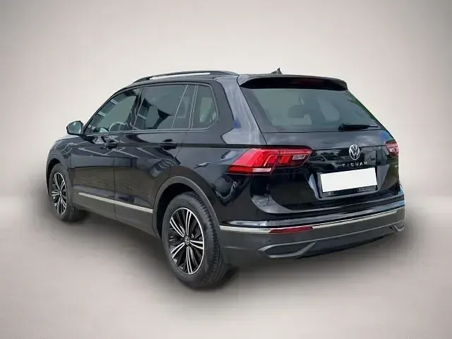 Gebraucht VW Tiguan Sport 190 PS (139 kW) 2022 Schwarz SUV