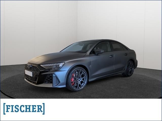 Gebraucht Audi RS3 Comfort 400 PS (294 kW) 2024 Grau Limousine