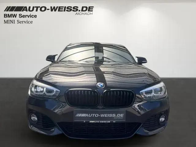 Gebraucht BMW 120 M Sport 184 PS (135 kW) 2019 Black sapphire metallic (schwarz) Kleinwagen