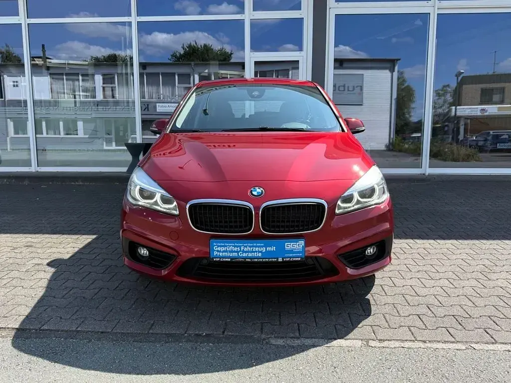 Gebraucht BMW 216 Gran Tourer Advantage 116 PS (85 kW) 2016 Rot Van / Kleinbus