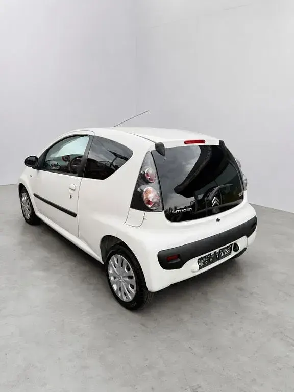 Gebraucht Citroën C1 SELECTION 68 PS (50 kW) 2014 Weiß Kleinwagen