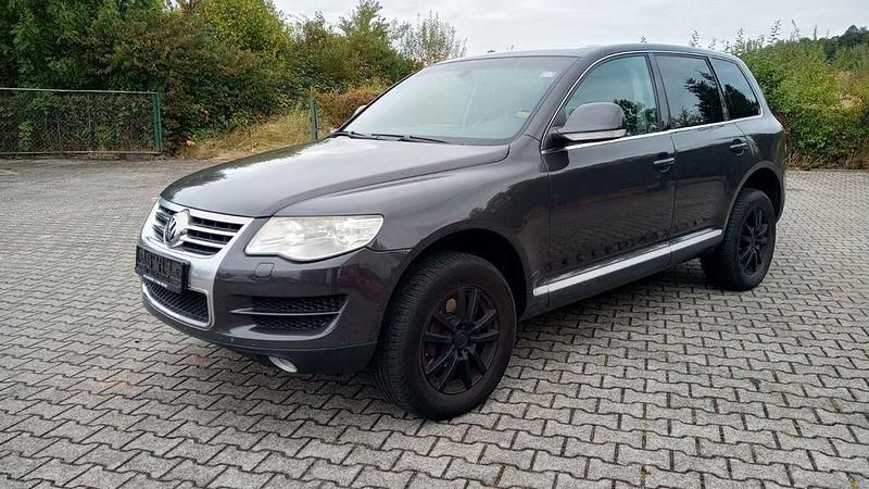 Grau Gebraucht 2007 VW Touareg SUV | 6.990 € (Fairer Preis) - Bild 1/4
