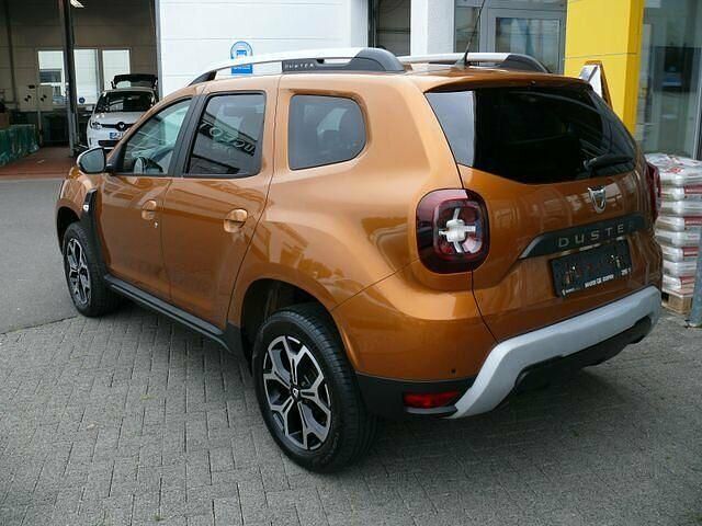Gebraucht Dacia Duster Comfort 101 PS (74 kW) 2021 Orange SUV