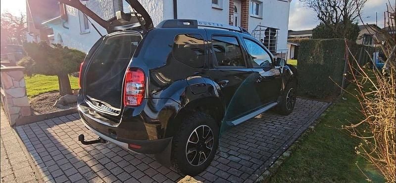 Gebraucht Dacia Duster Prestige 109 PS (80 kW) 2017 Schwarz SUV