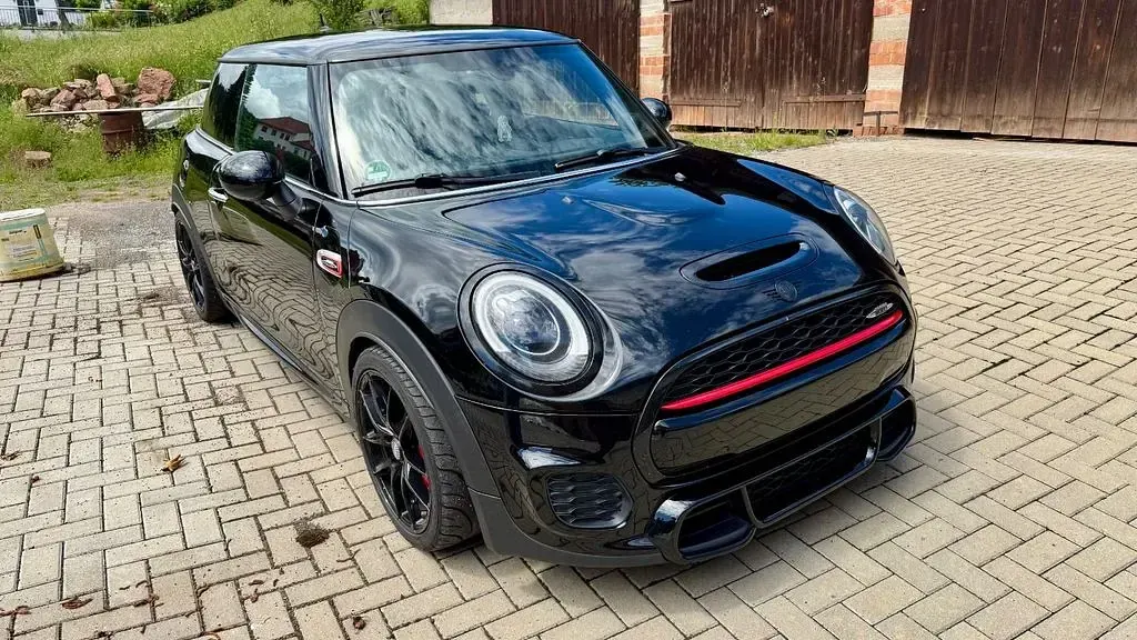 Gebraucht Mini John Cooper Works 231 PS (169 kW) 2015 Schwarz Kleinwagen