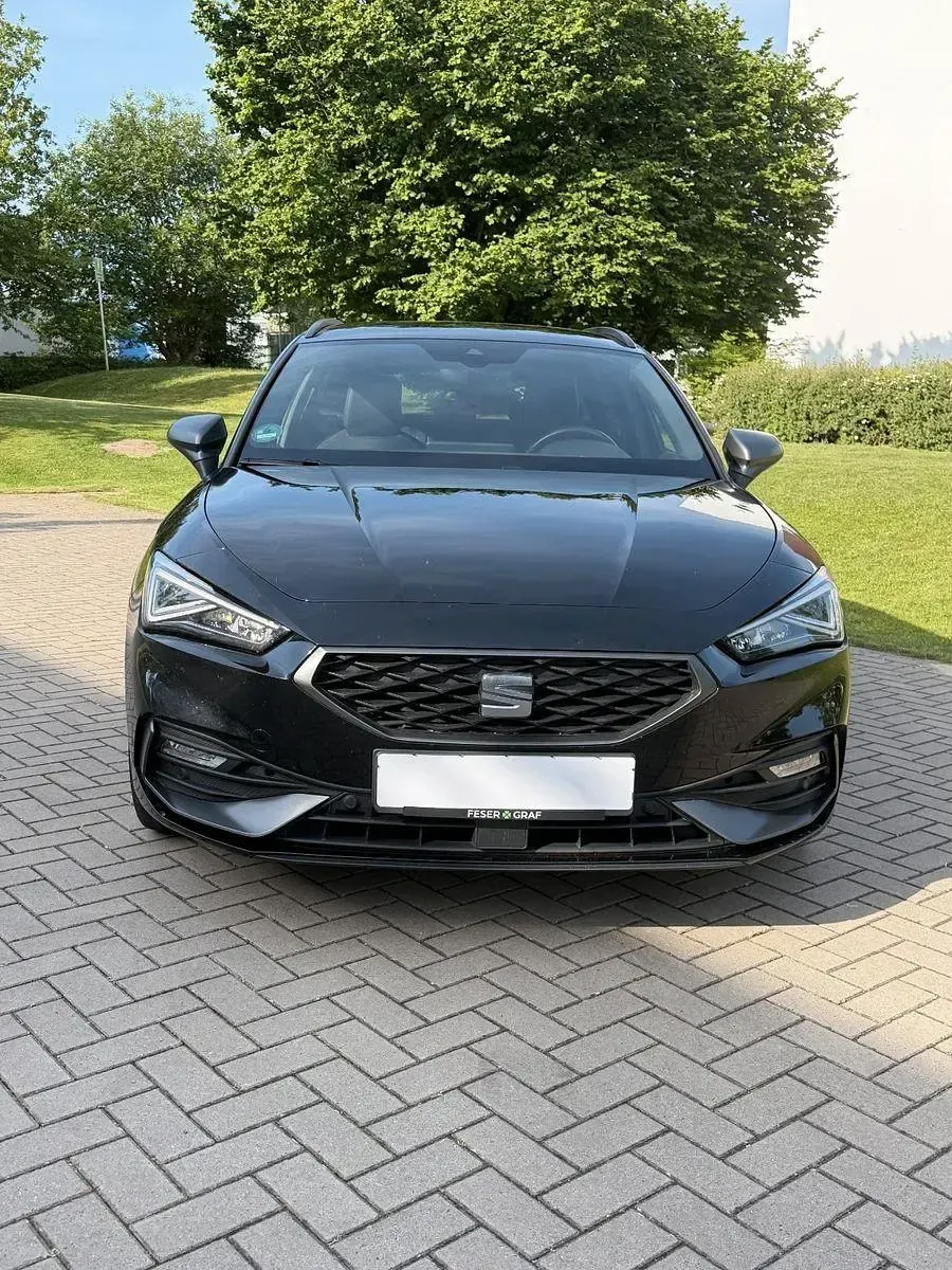 Gebraucht Seat Leon FR 150 PS (110 kW) 2022 Schwarz Kombi