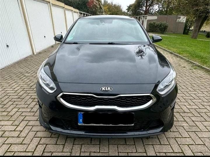 Gebraucht Kia Ceed 101 PS (74 kW) 2020 Schwarz Kleinwagen
