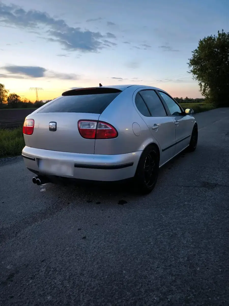 Gebraucht Seat Leon 180 PS (132 kW) 2000 Silber Kleinwagen
