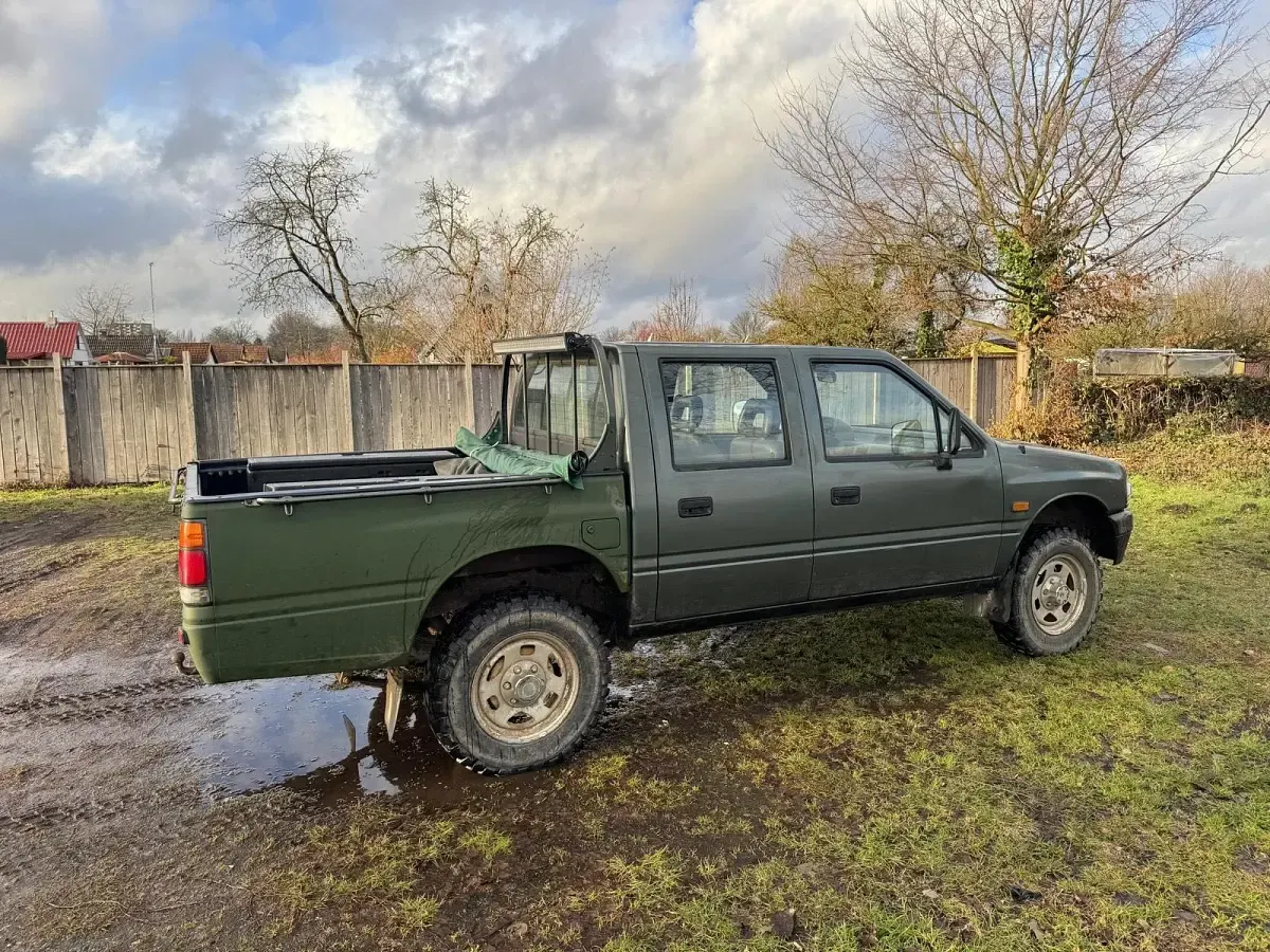 Gebraucht Opel Campo 76 PS (55 kW) 1996 Grün Pickup