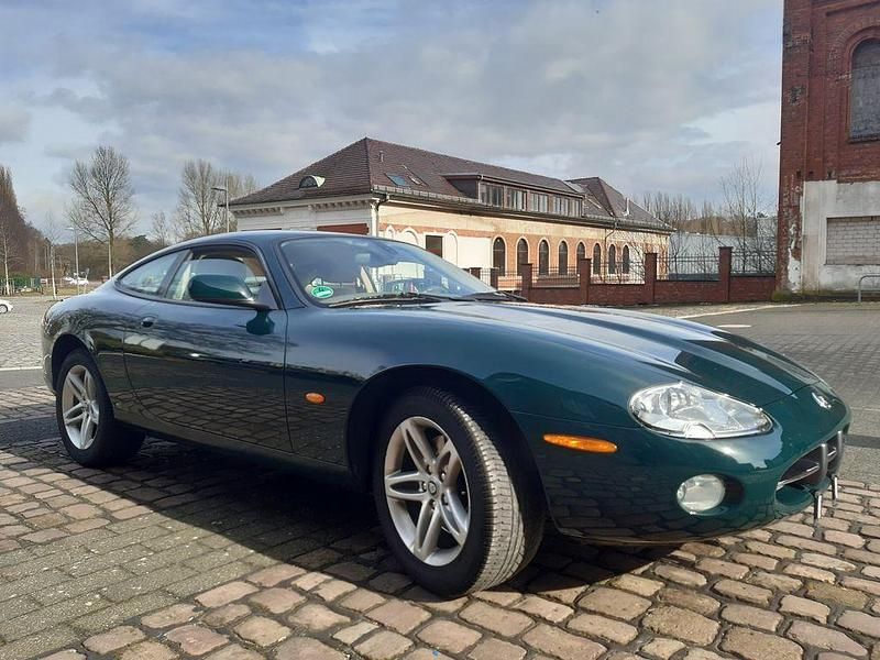 Gebraucht Jaguar XK8 298 PS (219 kW) 2004 Beige Coupé