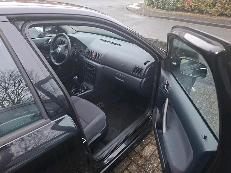 Gebraucht Skoda Octavia 164 PS (120 kW) 2009 Schwarz Limousine