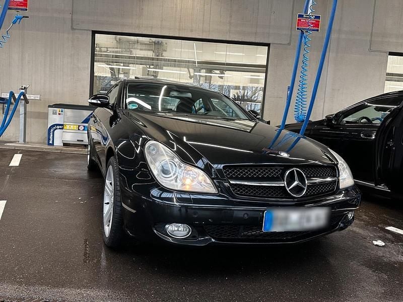 Gebraucht Mercedes CLS500 306 PS (225 kW) 2007 Schwarz Coupé