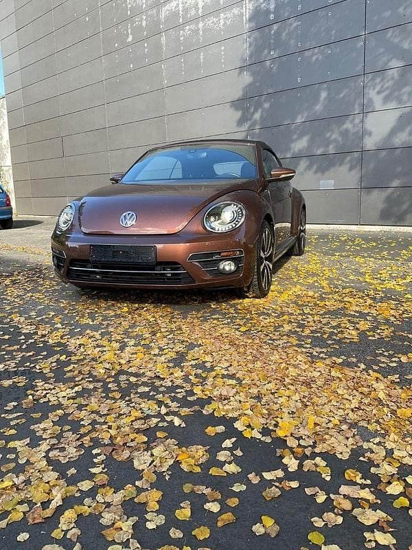 Braun Gebraucht 2017 VW Beetle Allstar Cabrio | 18.890 € (Superpreis) - Bild 1/4