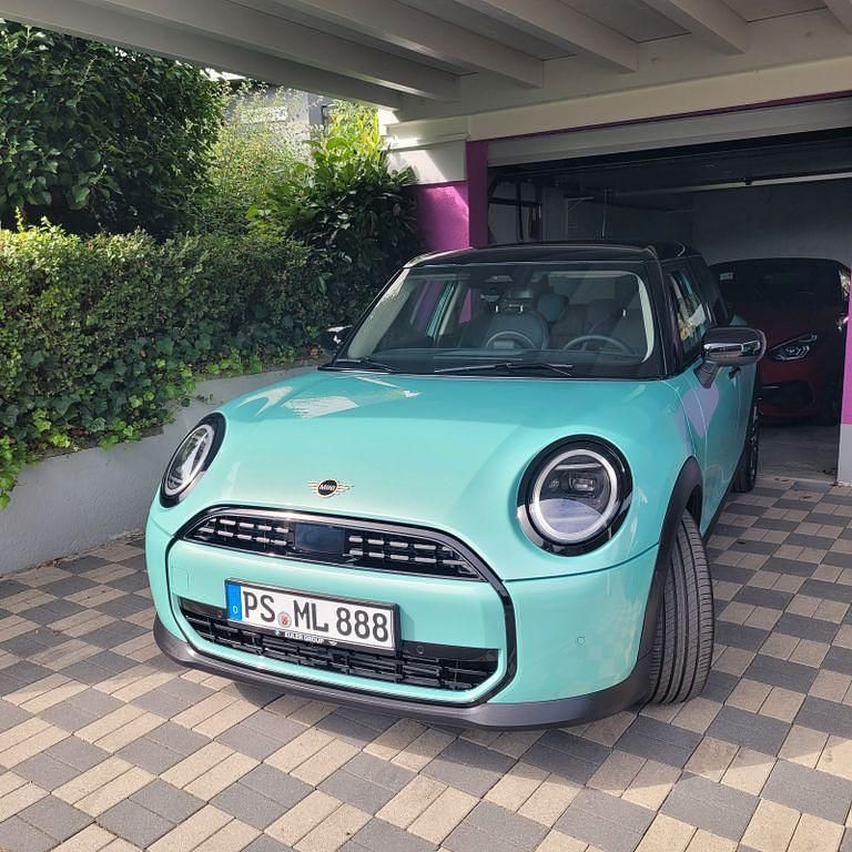 Gebraucht Mini Cooper Classic 156 PS (114 kW) 2024 Grün Kleinwagen