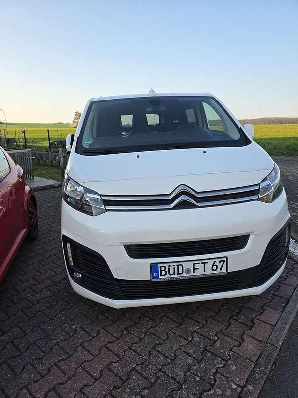 Second-hand Citroën Jumpy 177 CP (130 kW) 2020 Alb Monovolum