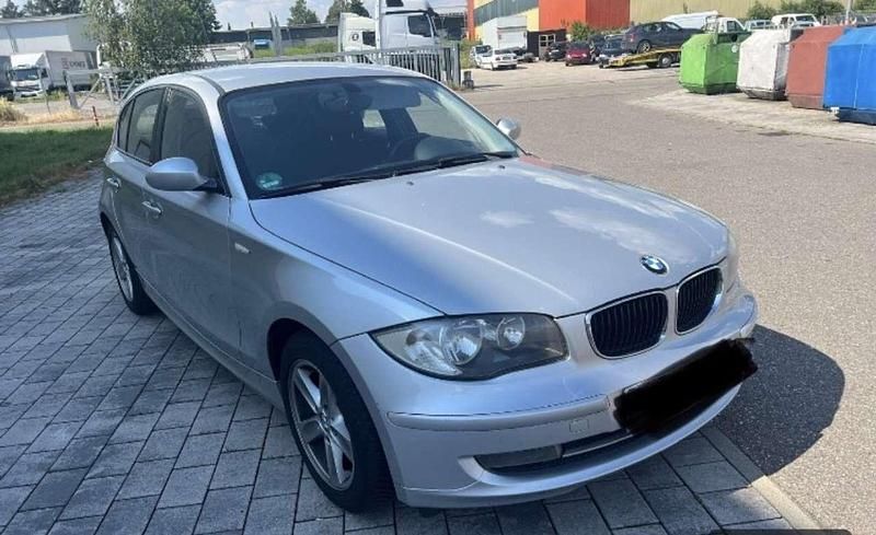 Silber Gebraucht 2007 BMW 118 Kleinwagen | 2.990 € (Superpreis) - Bild 1/4