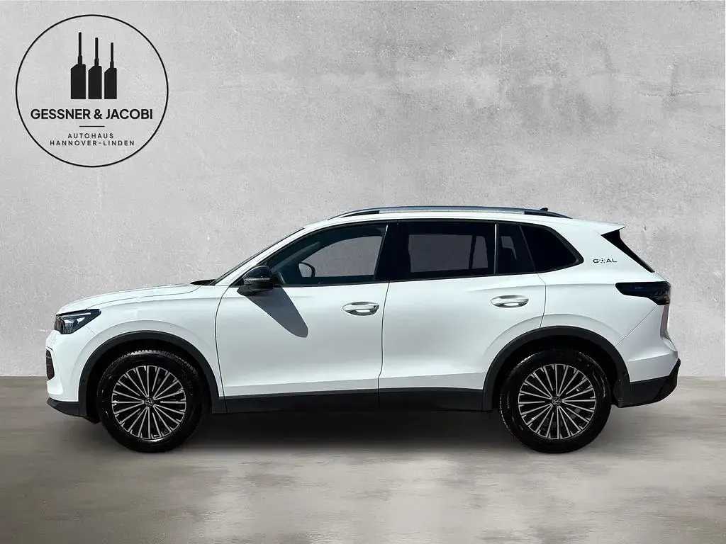 Gebraucht VW Tiguan Goal 150 PS (110 kW) 2025 Weiß SUV