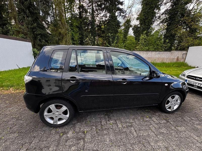 Second-hand Mazda 2 101 CP (74 kW) 2003 Negru Hatchback