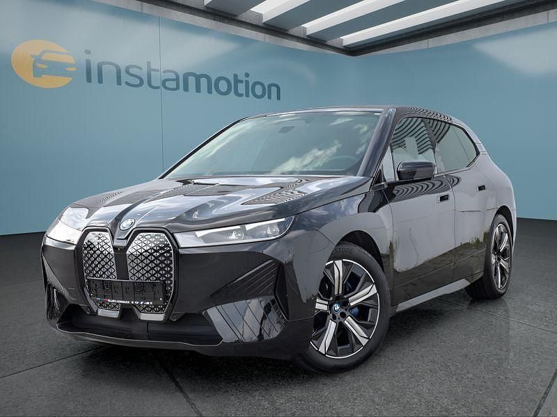Schwarz Gebraucht 2023 BMW iX SUV | 50.949 € (Fairer Preis) - Bild 1/4