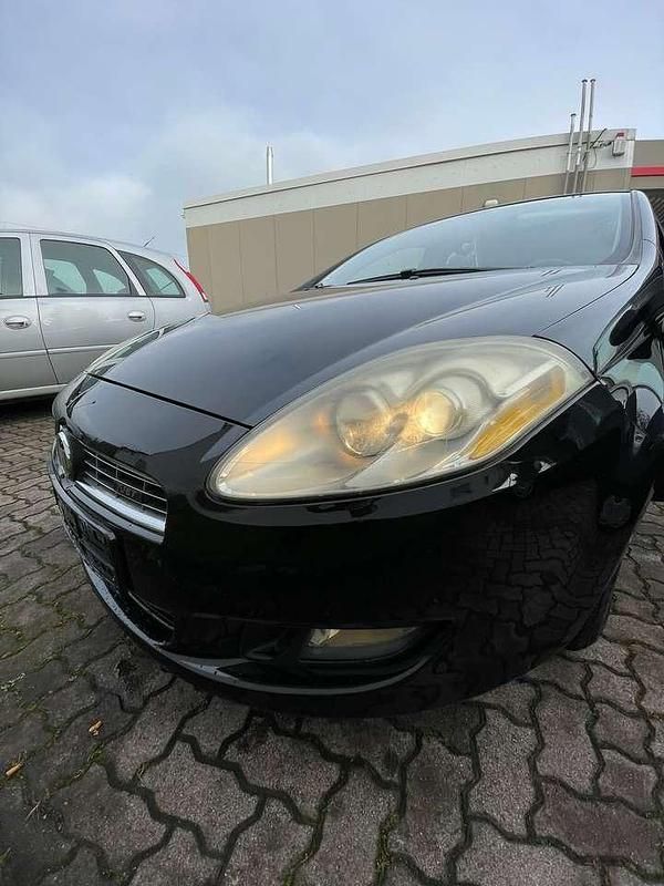 Gebraucht Fiat Bravo Dynamic 120 PS (88 kW) 2008 Schwarz Kleinwagen