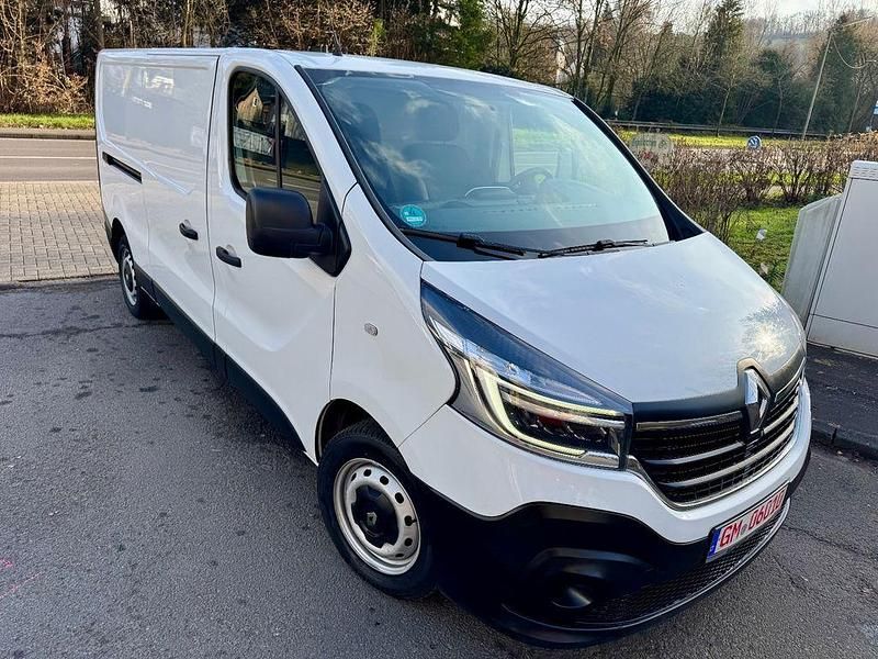 Gebraucht Renault Trafic 120 PS (88 kW) 2020 Weiß Van / Kleinbus