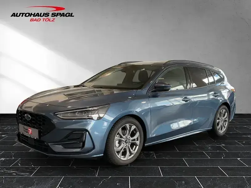 Gebraucht Ford Focus ST-Line 120 PS (88 kW) 2023 Blau Kombi